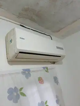 AC 1/2 pk merk haier normal
