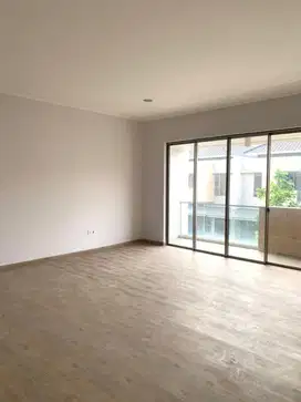 DIJUAL RUMAH 2 LANTAI GOLF ISLAND TIPE PALM UK 8x20 SUDAH AJB BISA KPR