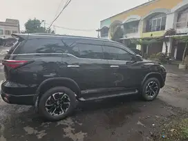 Toyota Fortuner 2022 Diesel