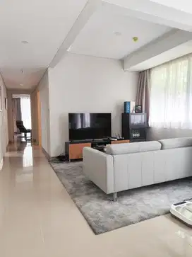Dijual Unit Rainbow Springs Condovillas – Semi Furnish