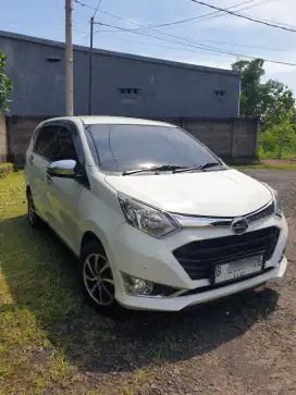 Sigra R Deluxe Matik