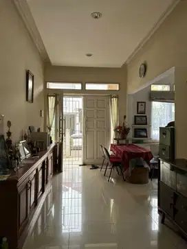 DIJUAL CEPAT WTS RUMAH PHG ADA SWIMMING POOL Cluster Sapphire