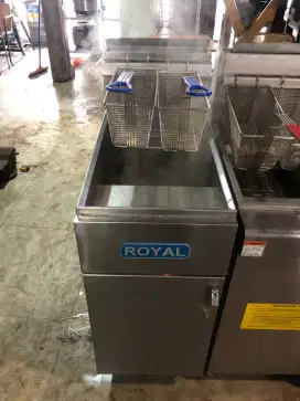 Deep frayer Gas Royal kapasitas 20L

thermostat On/berfungsi