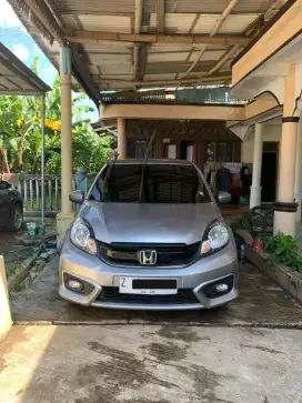 Brio Satya E M/T 2018