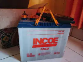 Aki bekas mobil