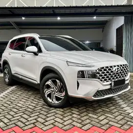 Hyundai Santafe 2.2d Signature 2022 White putih Santafe 2023 / 2021