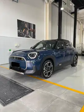 Mini Cooper Aceman SE EV (Listrik) 2024 like new low km
