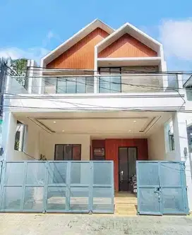 W06 Rumah Baru 140 m2 Private Pool Pondok Indah Jakarta Selatan
