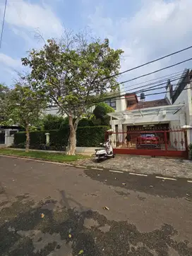 Rumah Dalam Komplek Nyaman Lingkungan Tenang Kayu Putih Jakarta Timur