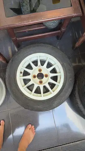 Jual Velg R14 + Ban