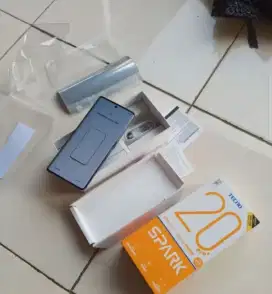 Tecno spark 20pro+