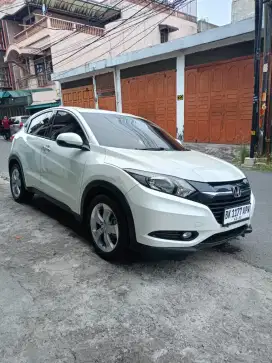 Di jual honda hrv 2015 istimewa