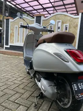 Vespa Primavera Iget 150 3v Tahun 2018