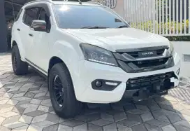 ISUZU MUX AT 2015