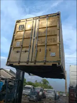 Kondisi Bekas Container Uk. 20Ft