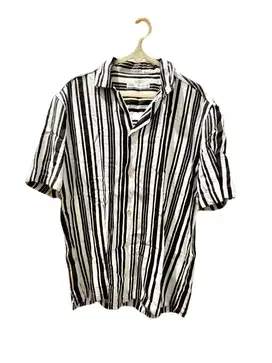 Zara linen stripe open collar salur garis black and white putih monoch