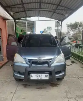 Xenia Li 2011 Jual Apa adanya