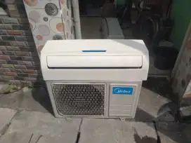Jual ac Midea 3/4 pk lowwat 590 watt kondisi 95% ori semua