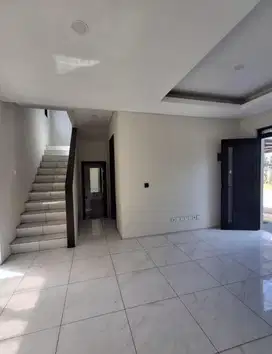 Termurah! Rumah lux kota baru parahyangan bandung