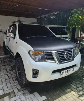 NAVARA SPORTVERSION 2012 DIESEL