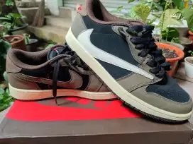 Nike Travis Scott x Air Jordan 1 Dark Mocha