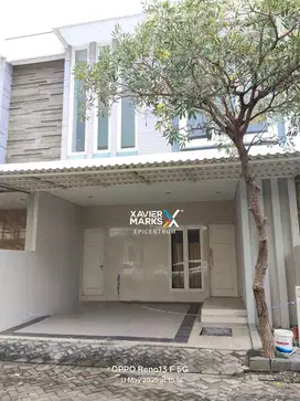 Dijual Rumah One Gate dekat Dharmahusada Indah
