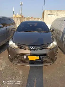 Toyota Limo 2014 Bensin