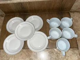 SET CANGKIR DAN PIRING ISI 5 MERK HOUSEWARE