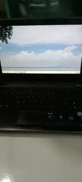 Laptop Asus core i5