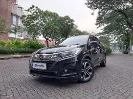 TDP Rendah 5% ! Honda HRV Hitam 1.5 E AT 2020 UOS