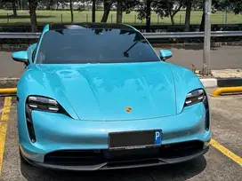 Porsche Taycan EV 2023 Blue Biru Mobil Electric EV Taycan 2024