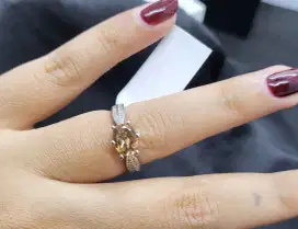 Cincin Batu Gold Topaz