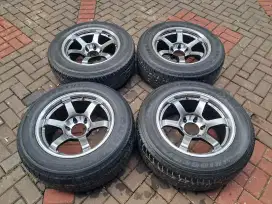 Velg te37 progressive ring 18x9 6x139,7 et 0 ban 265/60 R18 fortuner
