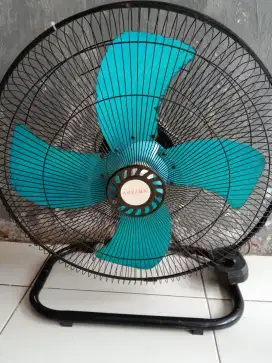 Kipas angin besi