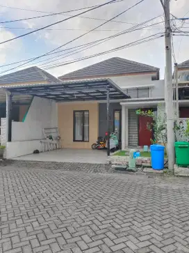 DIJUAL RUMAH HUNIAN MODERN DI GRAND ROYAL REGENCY DEKAT FLYOVER ALOHA