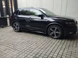 VW Tiguan 2019 CBU Hitam