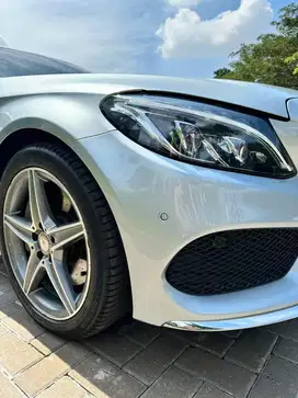 Mercedes Benz C250 AMG Line 2015. Mulus terawat