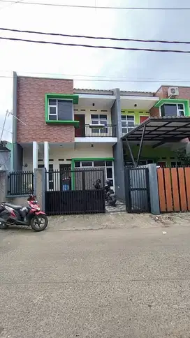 Rumah mewah 2 lantai Siap huni di kalimulya cilodong depok