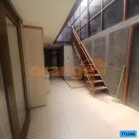 Di Jual Rumah Hook 1 Lantai Di Legenda Wisata