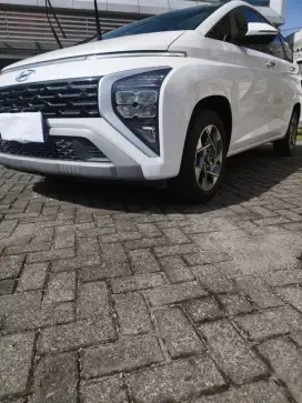 Hyundai Stargazer prime a/t tahun 2022