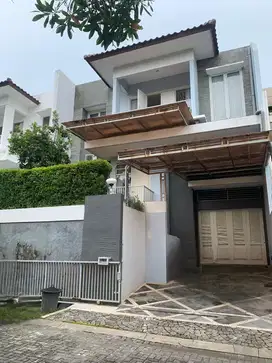 Jarang ada!! Di Jual Rumah  di Candi golf cluster royal, semarang