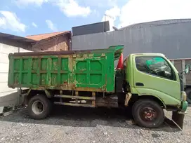 DUMP TRUK HINO DUTRO 130HD