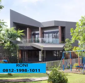 Dijual Cepat Rumah Cantik Mewah ada Swim.Pool di sektor 9 12616Ad