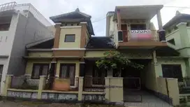 Rumah Dalam Perum Griya Cipta Mulya Caturtunggal Depok Sleman