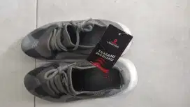 Sepatu LaroCking Original 100%