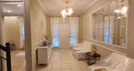 Dijual Rumah Lux dan Mewah Full Furnished di Kota Baru Parahyangan