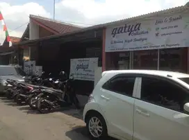 Jual rumah toko
