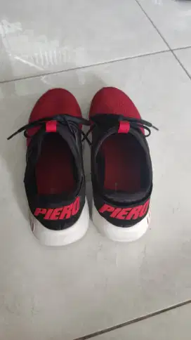 Sepatu PiEro Limited Edition Merah Hitam original 100%