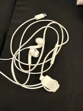 Headset baseus kabel putih tipe c