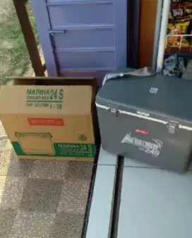 Ice Box Cooler / Box Es Marina 22 Liter